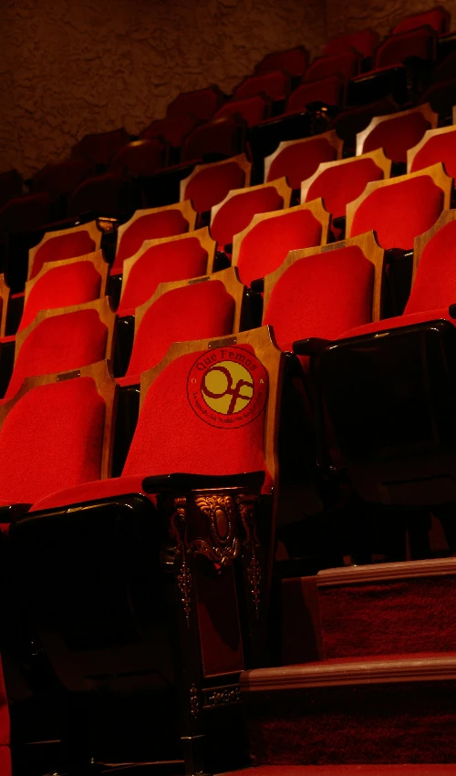 El teatro Toreno de Cangas del Narcea estrena proyector y pantalla