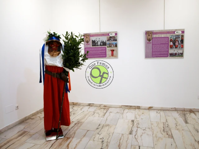 Exposición  “10 años de Guilandeiros de Tinéu”