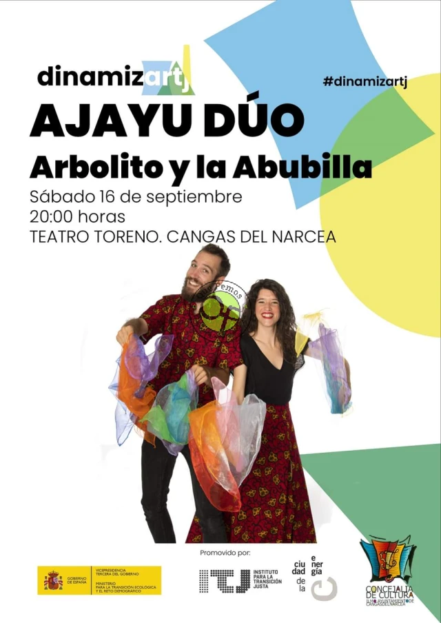 Ajayu Dúo despliega su arte en el Teatro Toreno de Cangas